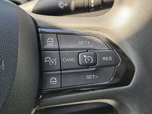 Used 2025 RAM ProMaster 2500 w/ Convenience Group FWD image 29