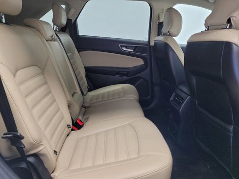 Used 2018 Ford Edge SEL w/ Equipment Group 201A FWD image 19