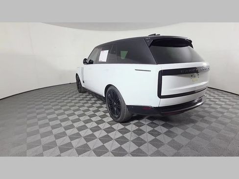 Used 2024 Land Rover Range Rover SE AWD/4WD image 45