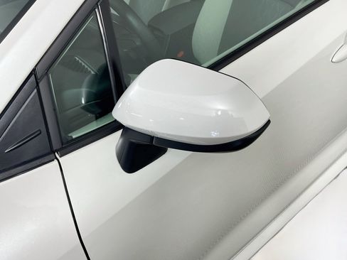 Used 2026 Toyota Corolla LE FWD image 13