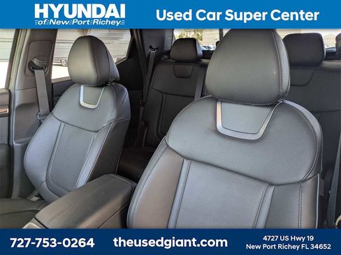 Used 2024 Hyundai Santa Cruz Limited image 7