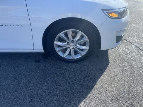 Used 2024 Chevrolet Malibu LT image 5