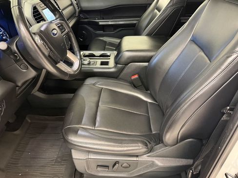 Used 2021 Ford Expedition XLT RWD image 19