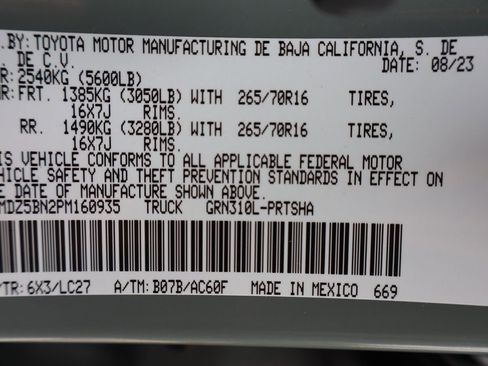 Used 2023 Toyota Tacoma TRD Off-Road w/ TRD Premium Off Road Package AWD/4WD image 66