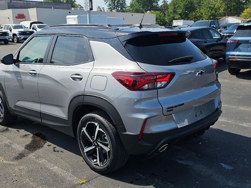 Used 2023 Chevrolet TrailBlazer RS AWD/4WD image 5