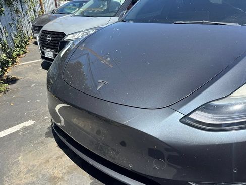 Used 2022 Tesla Model Y Performance AWD/4WD image 1