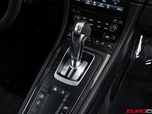 Used 2018 Porsche 911 GT2 RS RWD image 36