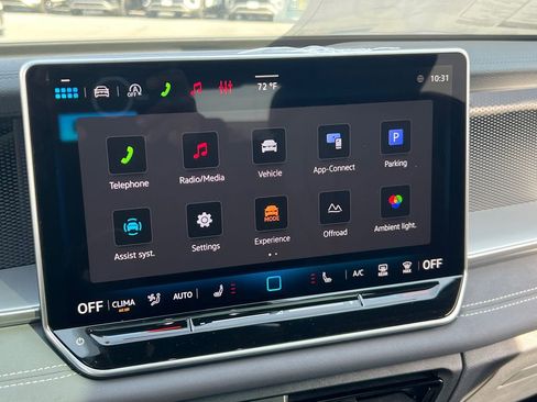 New 2026 Volkswagen Tiguan SE R-Line image 22