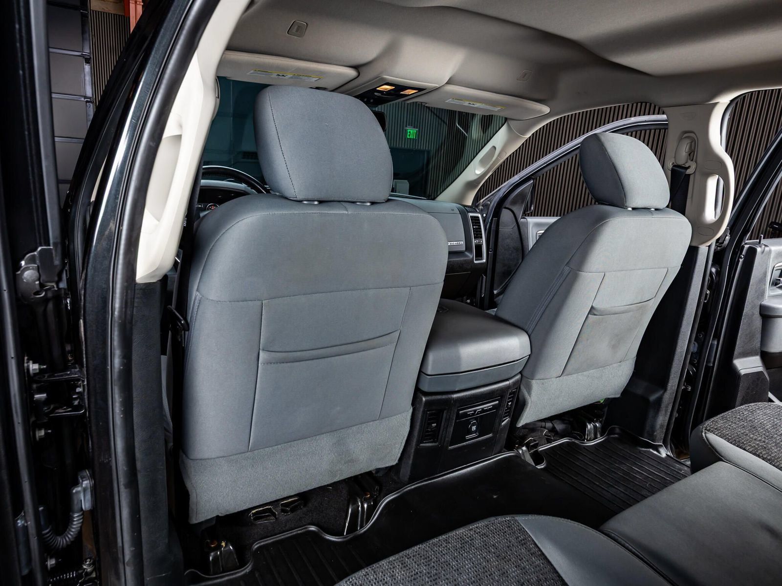 Used 2017 RAM 1500 Big Horn AWD/4WD image 29