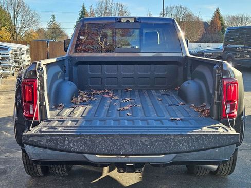 New 2026 RAM 3500 Longhorn AWD/4WD image 10