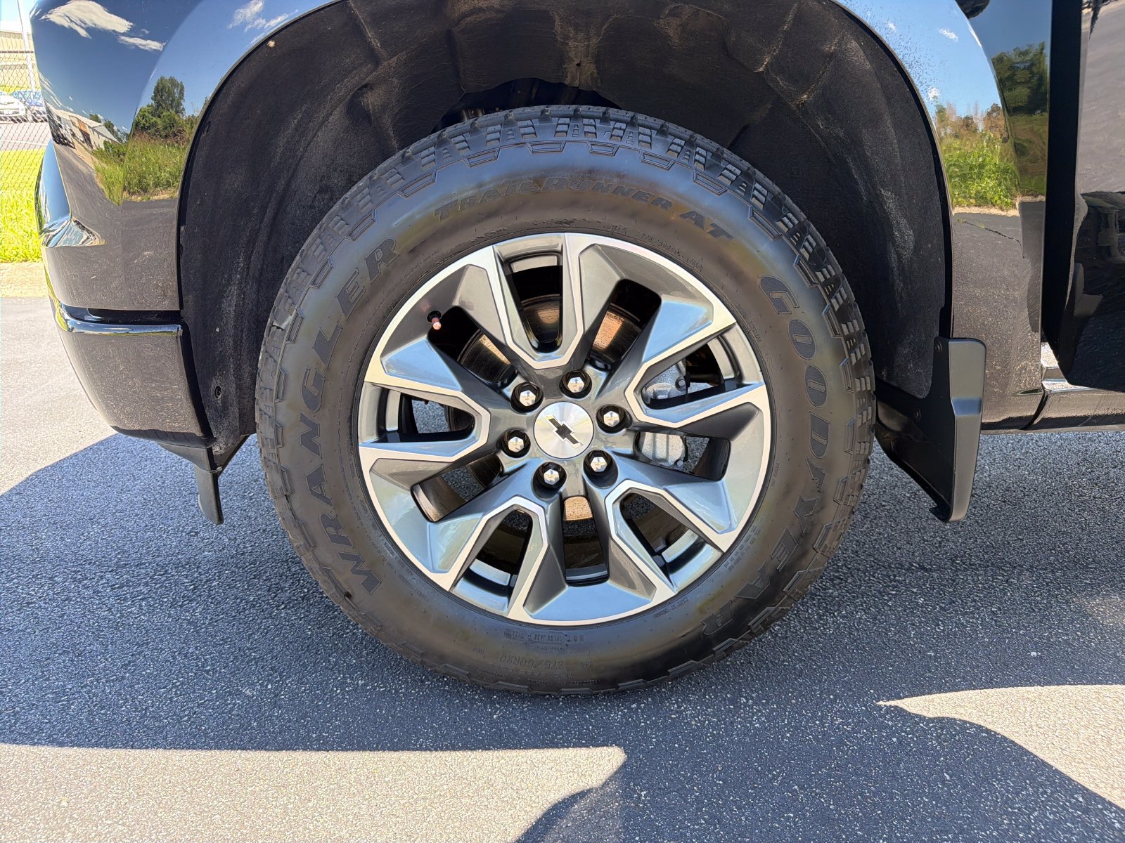 Used 2023 Chevrolet Silverado 1500 RST AWD/4WD image 26