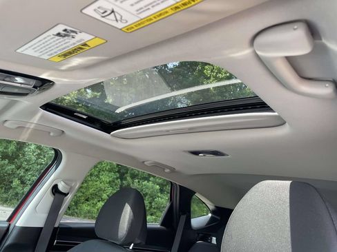 Used 2022 Hyundai Tucson SEL w/ Convenience Package FWD image 18