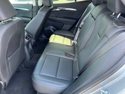Certified 2025 Buick Envision Preferred AWD/4WD image 24