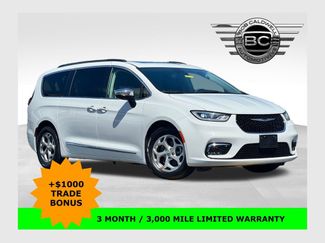 Used 2023 Chrysler Pacifica Limited FWD 360° Tour
