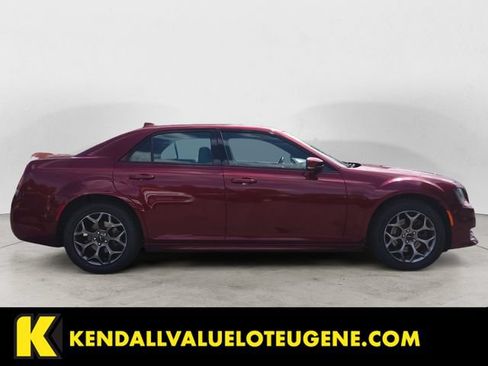 Used 2018 Chrysler 300 S w/ Safetytec Plus Group AWD/4WD image 6