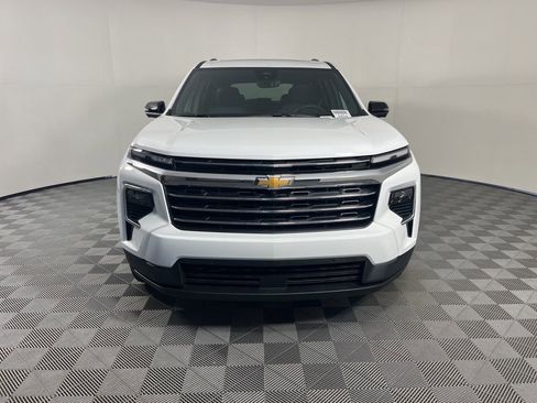 New 2026 Chevrolet Traverse LT w/ Enhanced Driving Package FWD image 7