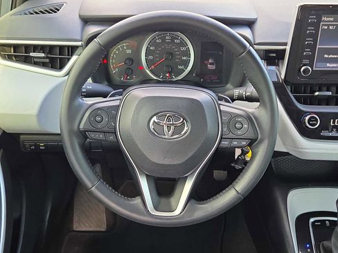 Used 2020 Toyota Corolla SE image 16