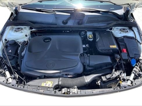 Used 2014 Mercedes-Benz CLA 250 image 11