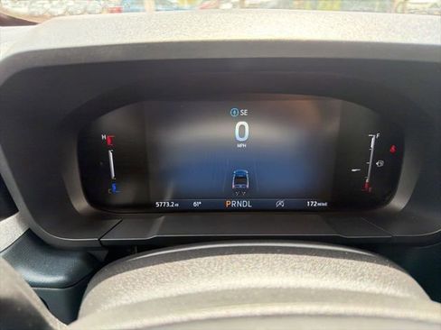 Used 2025 Ford Maverick XLT w/ Equipment Group 302A AWD/4WD image 24