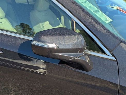 Certified 2023 Cadillac XT4 Premium Luxury image 11