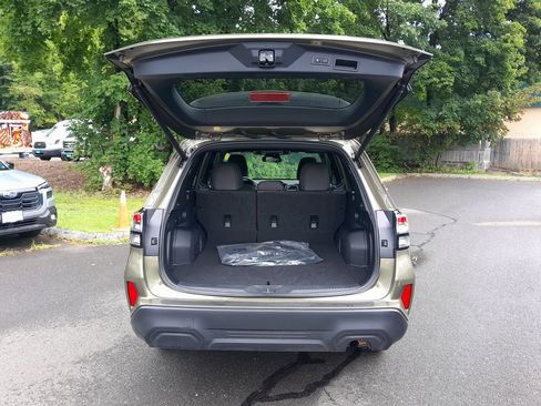 Certified 2026 Subaru Forester Premium AWD/4WD image 32
