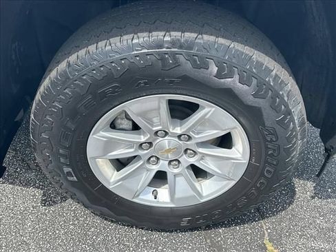 Certified 2023 Chevrolet Silverado 1500 LT w/ Work Truck Package AWD/4WD image 33