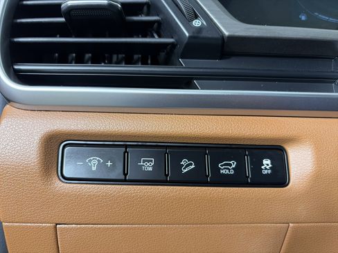 Used 2024 Kia Telluride EX X-Line image 35