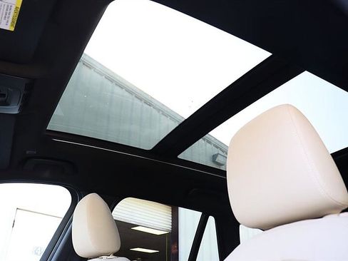 Used 2018 BMW X1 sDrive28i image 30