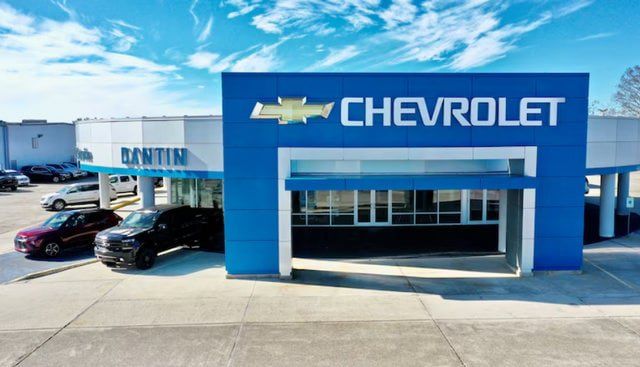 Used 2021 Chevrolet Silverado 1500 LT w/ Texas Edition Plus AWD/4WD image 5