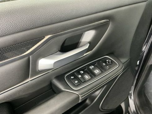 Used 2020 RAM 1500 Sport w/ Level 2 Equipment Goup w/2_L AWD/4WD image 9