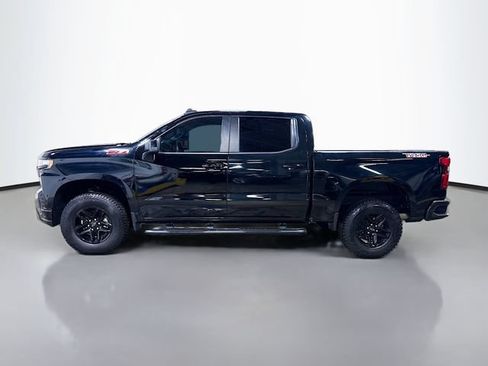 Used 2021 Chevrolet Silverado 1500 LT Trail Boss AWD/4WD image 9