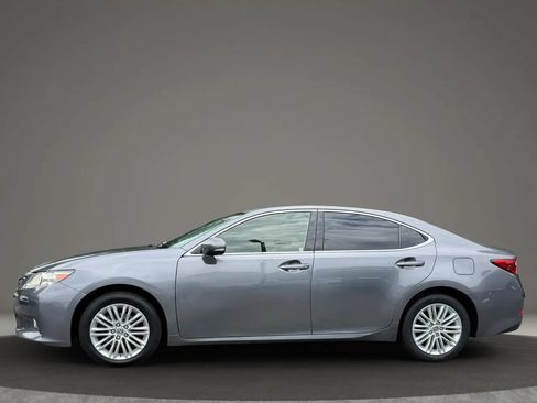 Used 2013 Lexus ES 350 w/ Luxury Pkg FWD image 8