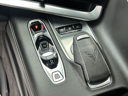Used 2023 Chevrolet Corvette Z06 w/ Z07 Performance Package RWD image 13