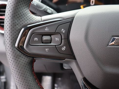 New 2026 Chevrolet Trax RS w/ Sunroof Package image 9