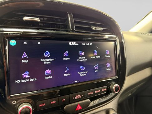 Used 2022 Kia Soul GT-Line FWD image 29