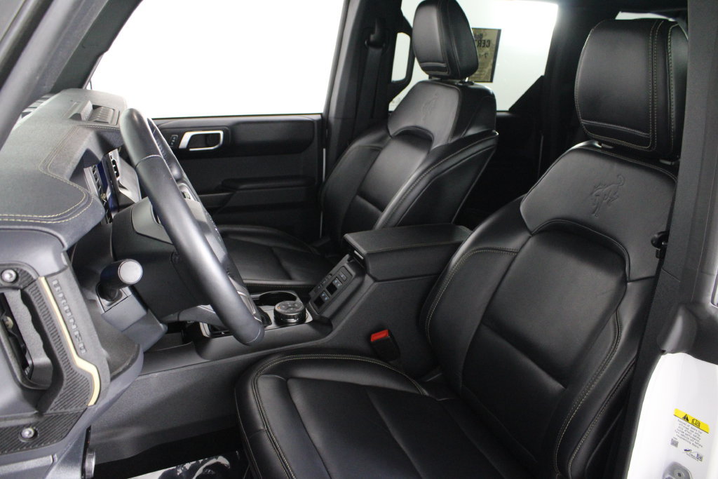 Used 2025 Ford Bronco Badlands AWD/4WD image 18