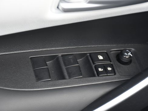 Used 2024 Toyota Corolla SE image 10