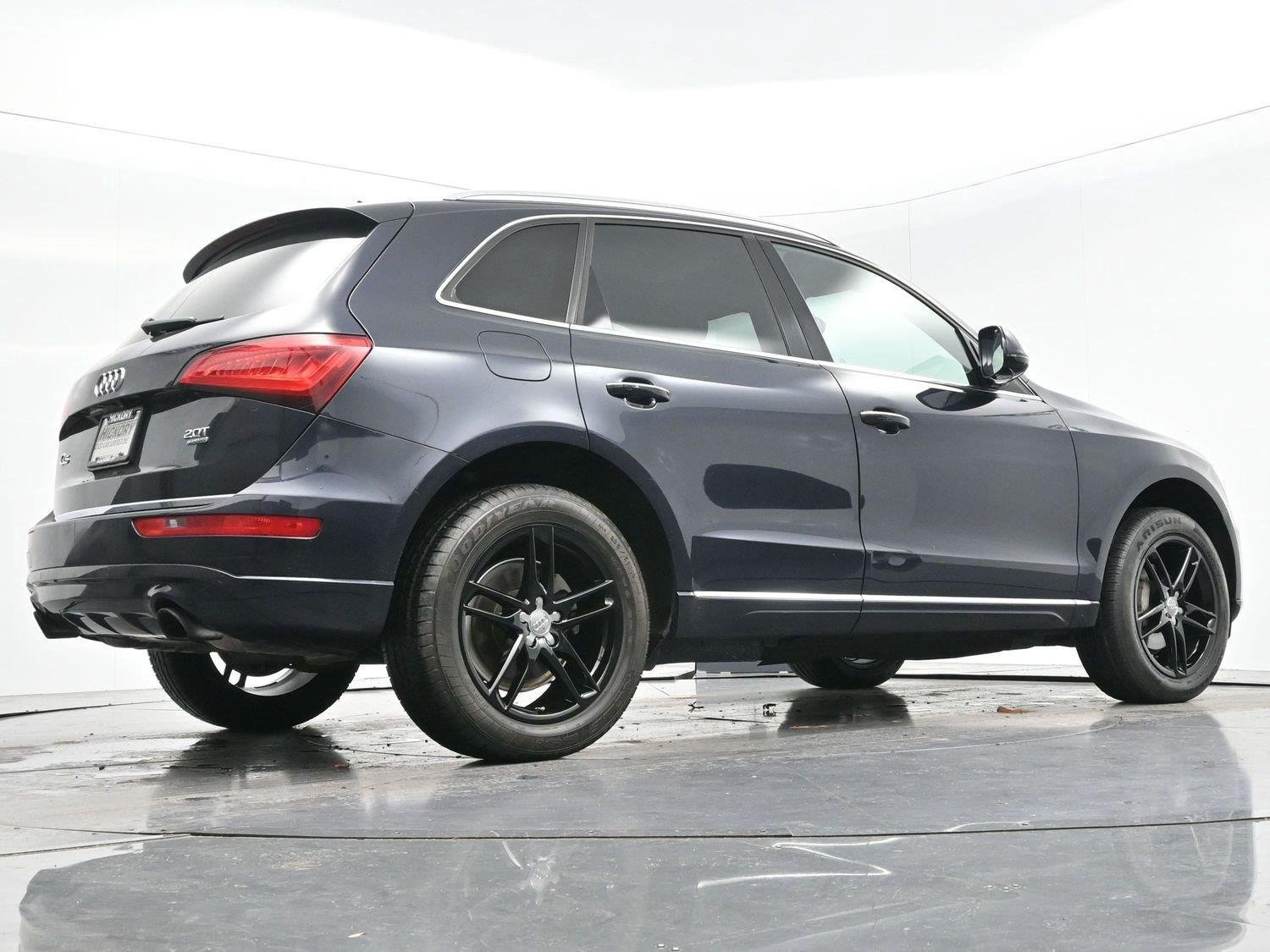 Used 2017 Audi Q5 2.0T Premium Plus w/ Technology Package AWD/4WD image 43