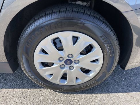 Used 2020 Ford Fusion S image 10