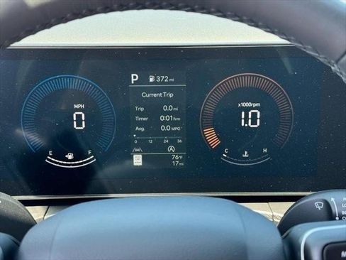 New 2025 Hyundai Santa Fe SE image 19