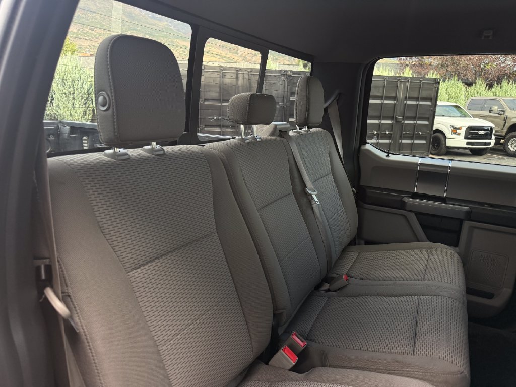 Used 2018 Ford F150 XLT w/ Equipment Group 302A Luxury AWD/4WD image 39