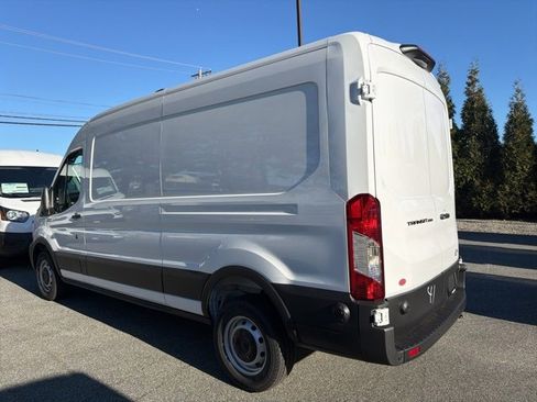 New 2026 Ford Transit 250 148 Medium Roof w/ Load Area Protection Package image 3