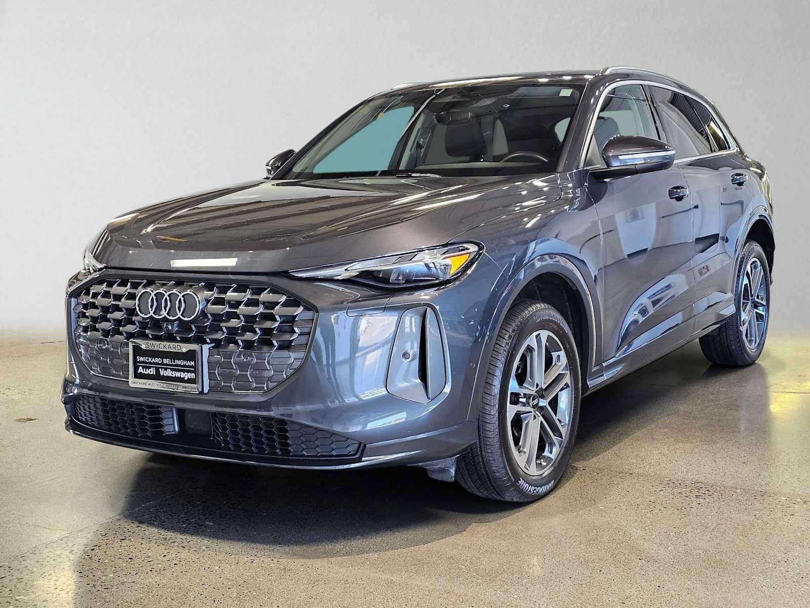 Used 2025 Audi Q5 Premium w/ Convenience Package AWD/4WD image 7