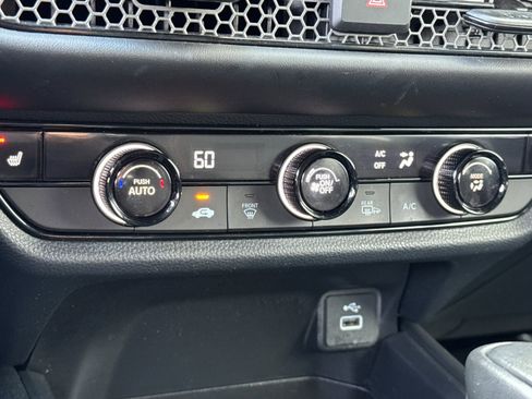 Used 2023 Honda HR-V Sport image 17