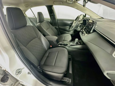 Used 2023 Toyota Corolla LE FWD image 29