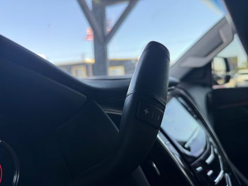 Used 2016 Cadillac Escalade Premium AWD/4WD image 26