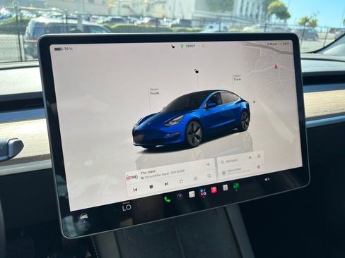 Used 2023 Tesla Model 3 Standard Range RWD image 24