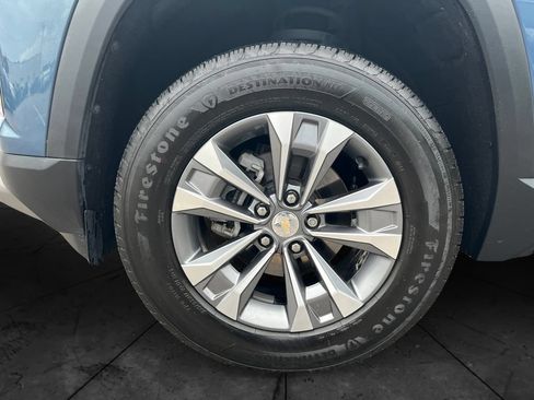 Used 2026 Chevrolet Equinox LT FWD image 14