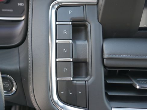 New 2024 Chevrolet Tahoe 4WD w/ Remote Keyless Entry Package image 20