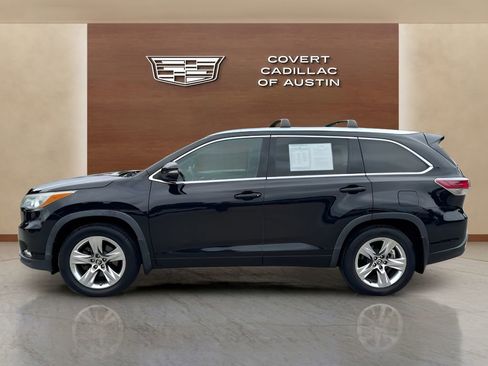 Used 2016 Toyota Highlander Limited Platinum AWD/4WD image 3